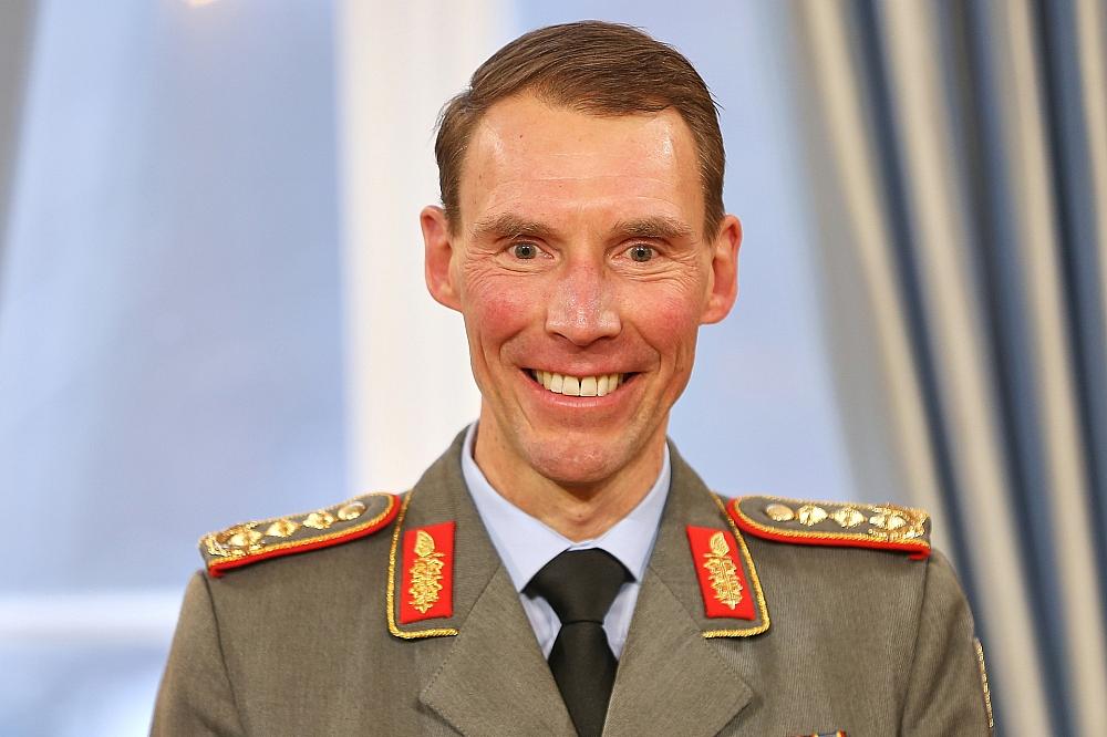 Heeres-Inspekteur drängt auf freien Starshield-Zugang für Ukraine