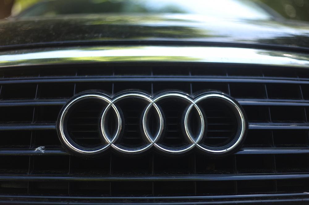 Audi kündigt bei Trump-Wahlkampfveranstaltung Werk in den USA an