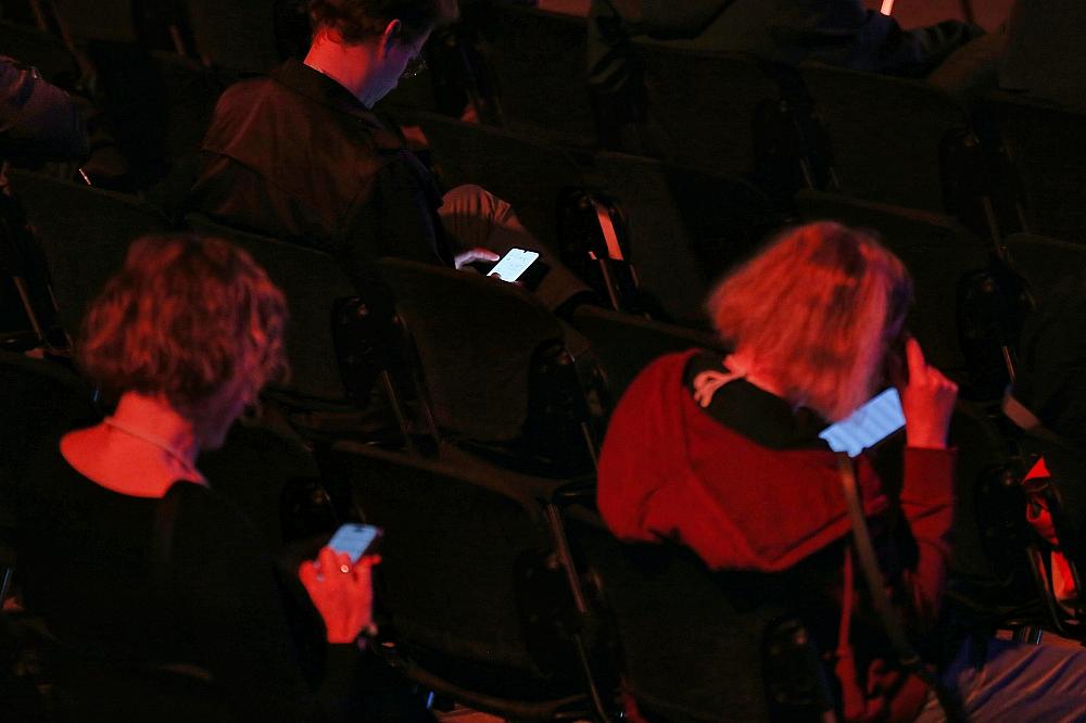 Umfrage: Jeder Fünfte ist häufig von Messengerchats überfordert