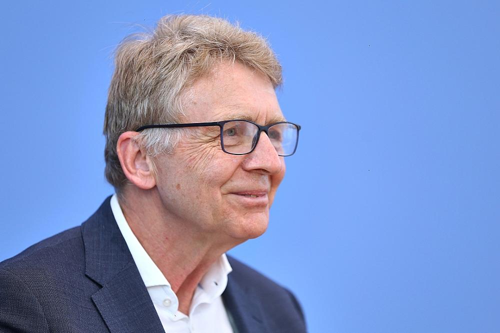 Ethikrat begrüßt Bundestagsentscheidung zu Pränataltests