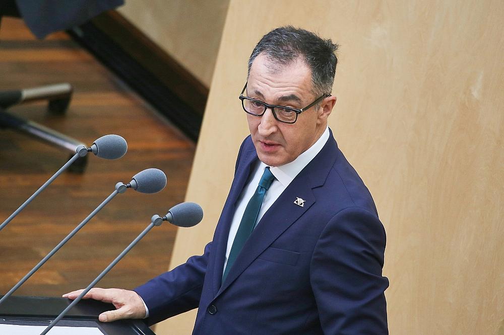 Infratest: Grüne bleiben in Baden-Württemberg klar stärkste Kraft