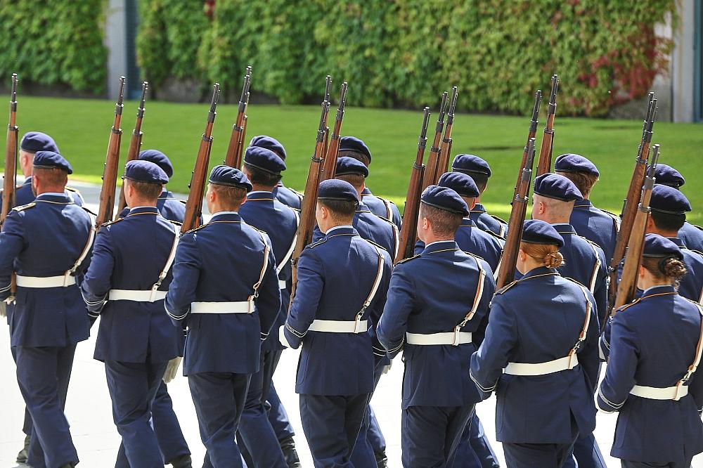 MAD prüft Bundeswehr-Bewerber mit KI auf Rechtsextremismus