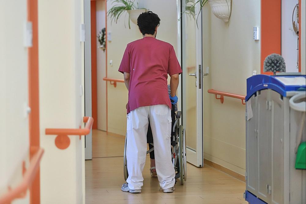 Pflegeverband warnt vor über 50.000 Kündigungen