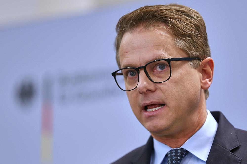 Linnemann: Krankenkassen-Zusatzbeitrag kann 2027 stabil bleiben