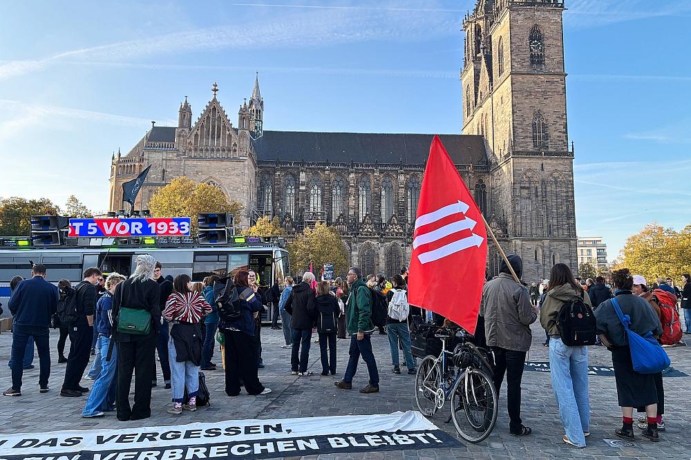Proteste in Magdeburg vor konstituierender Sitzung des Landtags