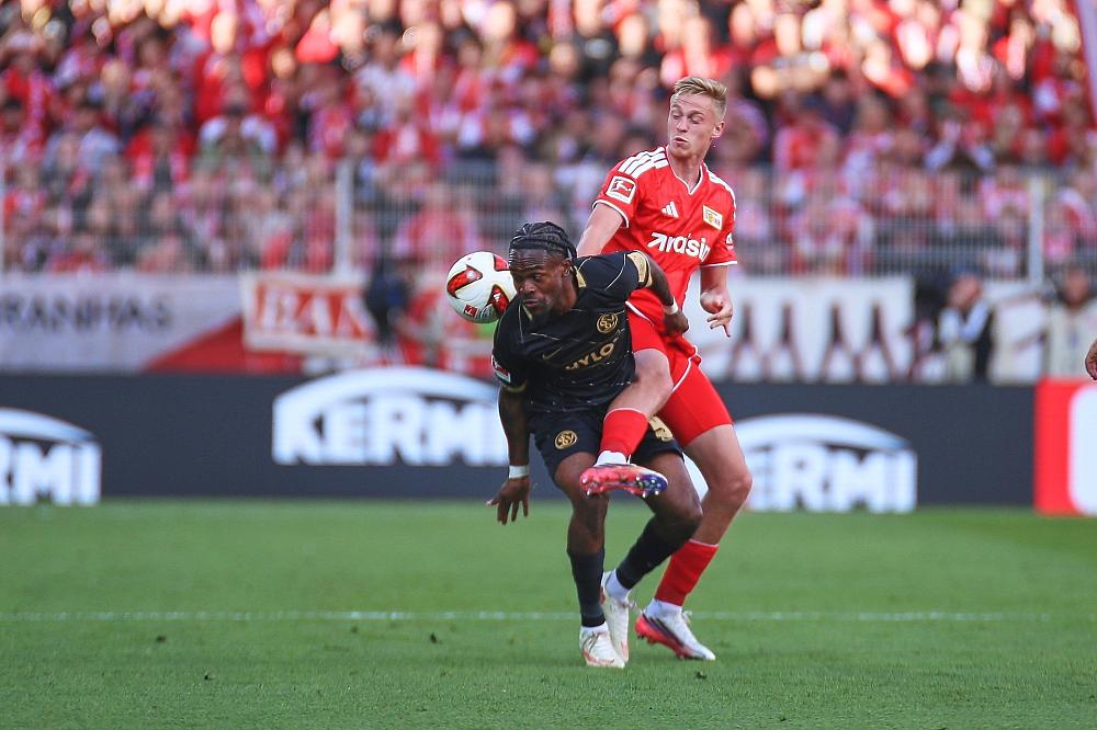 1. Bundesliga: Union feiert ersten Sieg – FCA und Bayern mit Remis