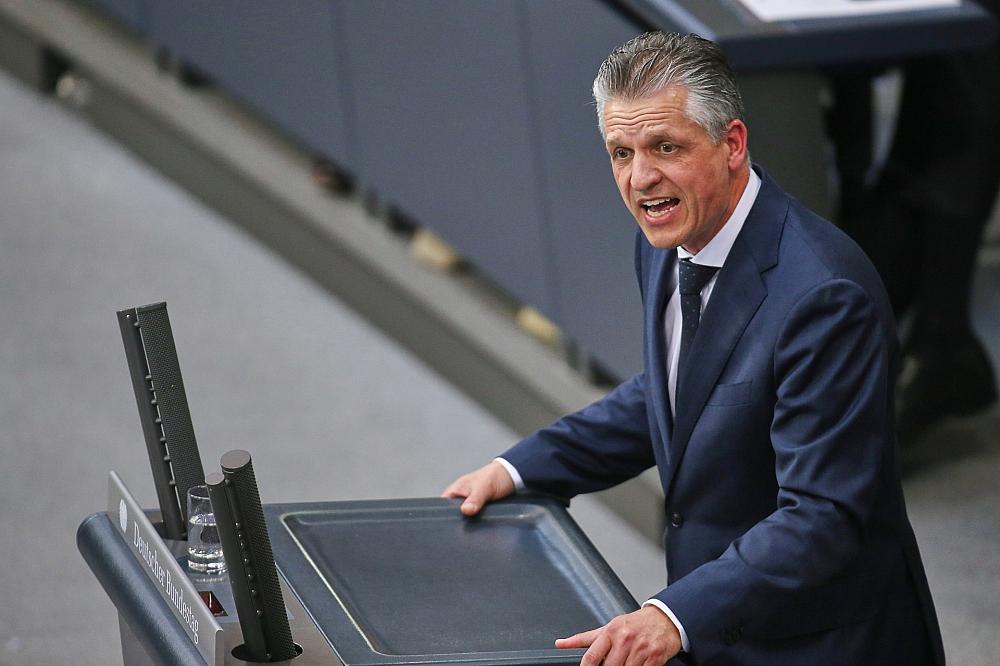 Frei lehnt Änderungen am Rentenpaket ab