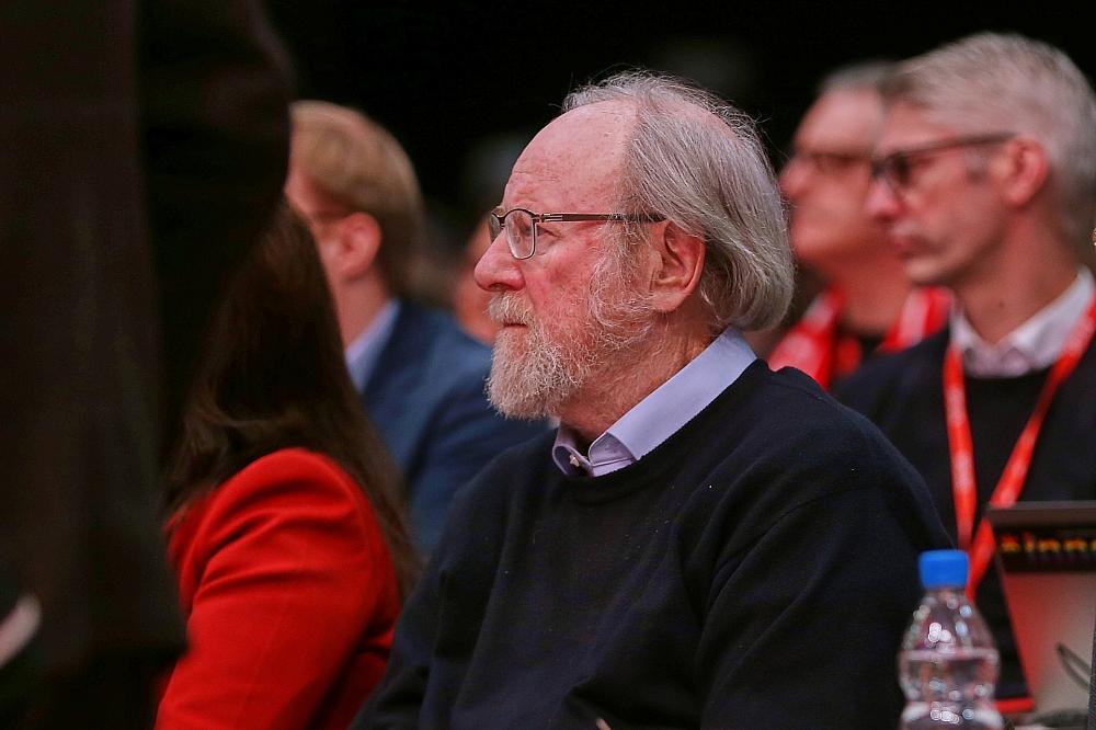 Thierse rät von rot-grün-roter Koalition in Berlin ab