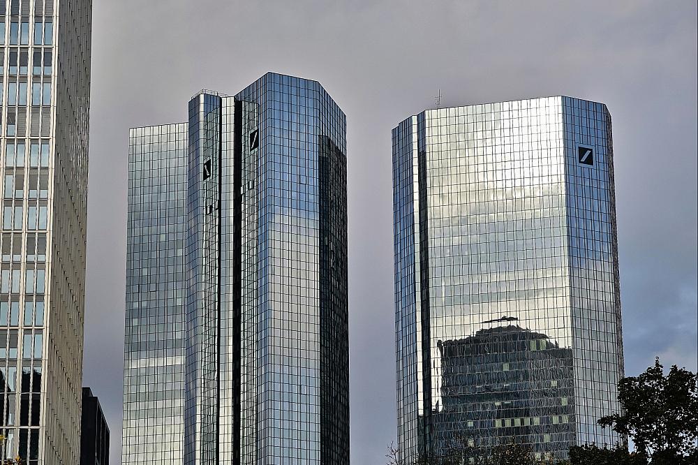 Deutsche Bank sieht Unicredit-Übernahme der Commerzbank als Chance